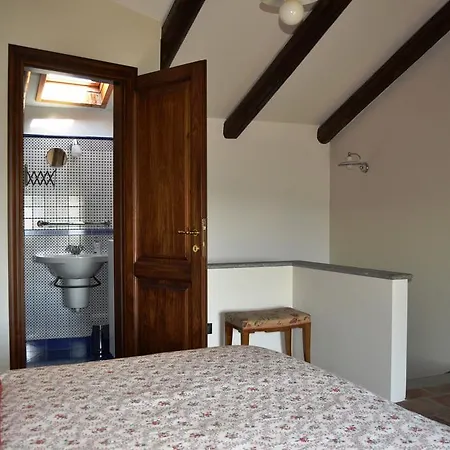 Holiday home Dimora Al Castello Govone